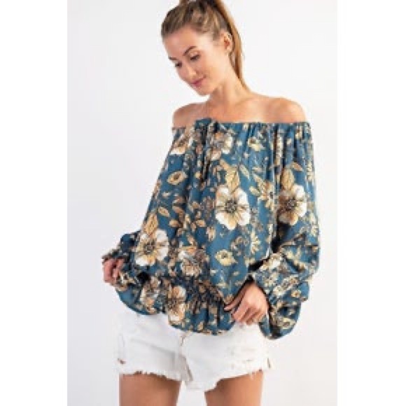 🦋🦋🦋EASEL off the shoulder blouse 🦋🦋🦋 - Picture 4 of 4